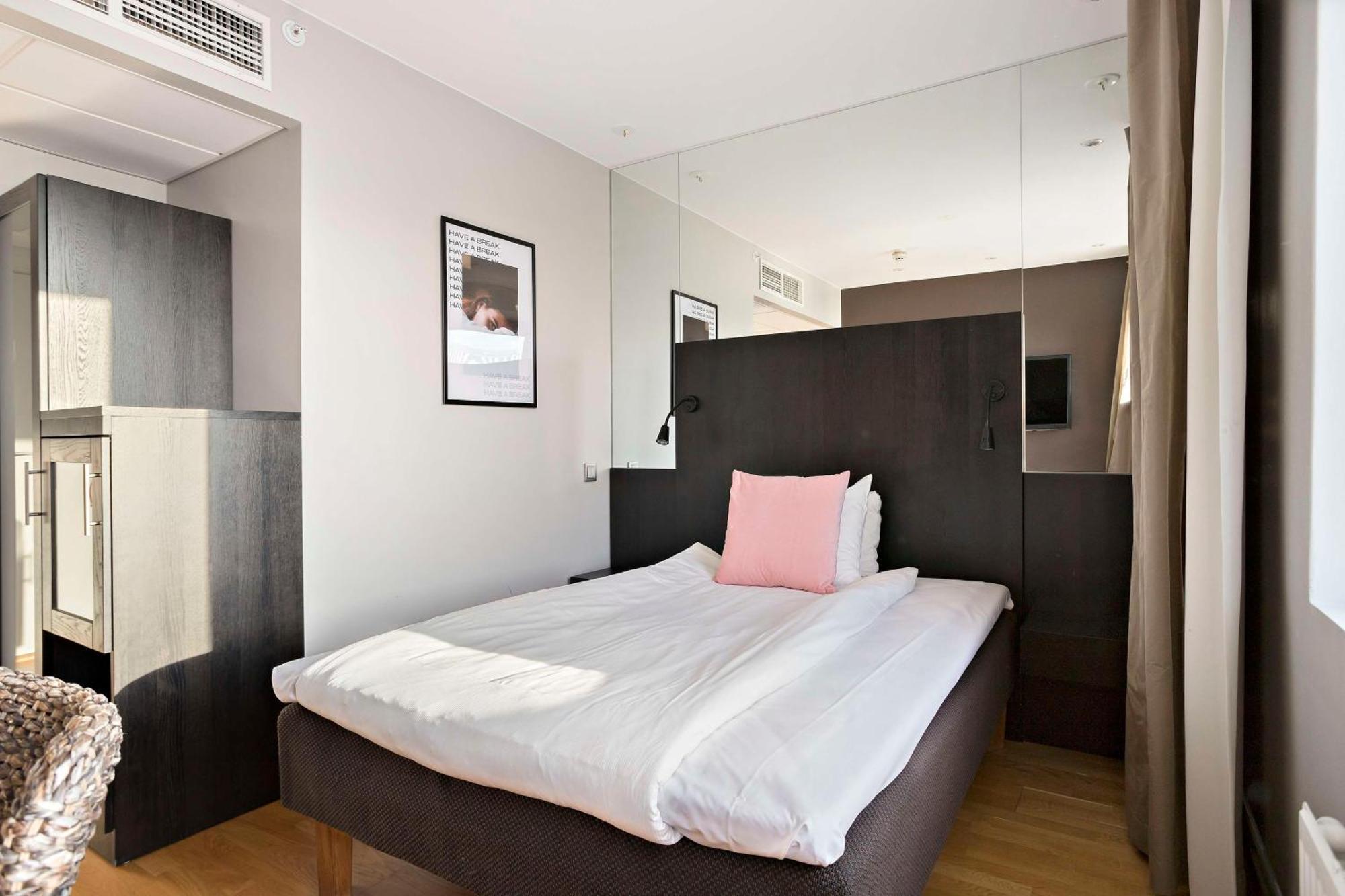 โฮเต็ล บาย โมเดอ ซอลนา Hotel โซลนา ภายนอก รูปภาพ
